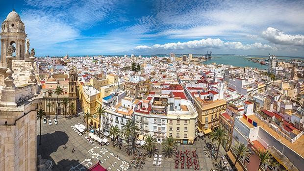 vista aérea de la Catedral de Cádiz